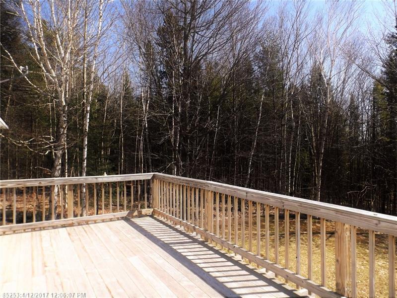 251 Lee RD, Lincoln, ME 04457