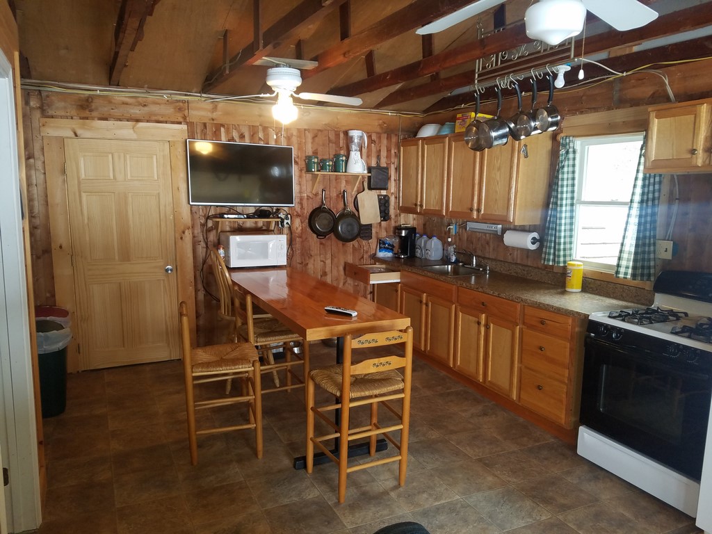 73 Cobblestone Drive, Lincoln, ME 04457