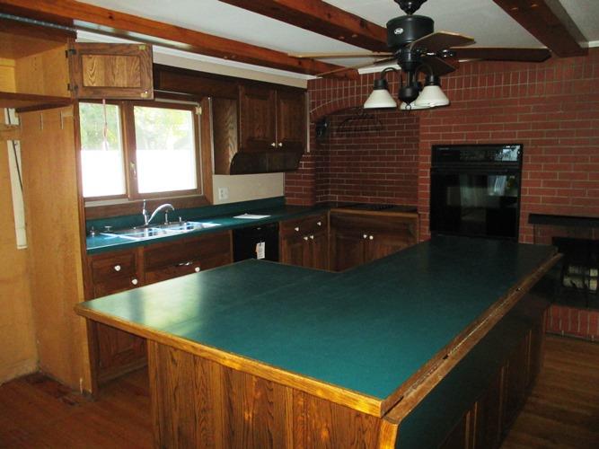 41 Forest AvenueMillinocket, ME, 04462Penobscot County