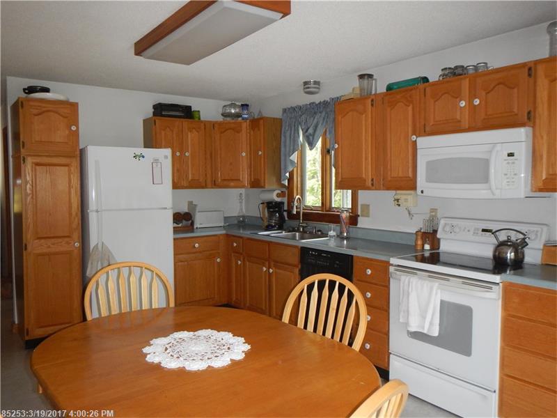 33 Deste RD, Milo, ME 04463