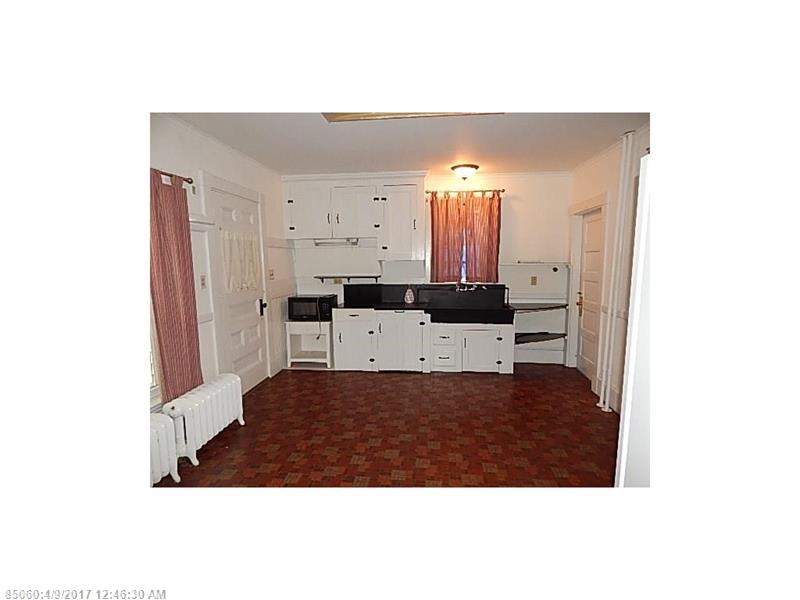 32 Fifth ST, Old Town, ME 04468