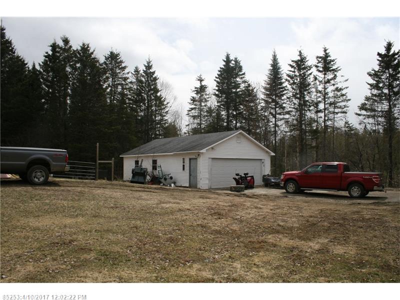 996 Estabrook RD, Amity, ME 04471