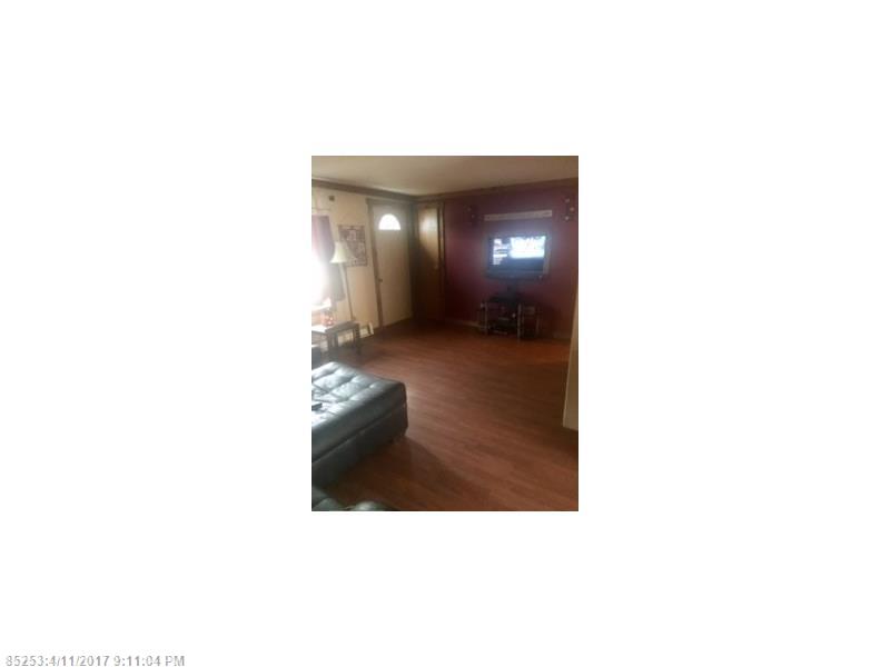 1904 US Route 1, Cary Plt, ME 04471