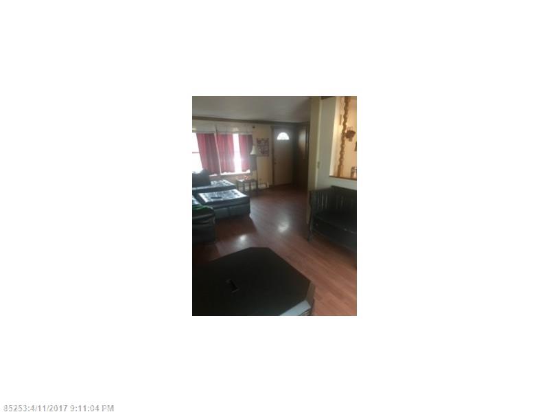 1904 US Route 1, Cary Plt, ME 04471