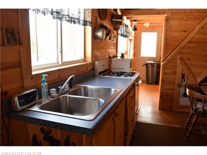 176 Tracy RD, Amity, ME 04471