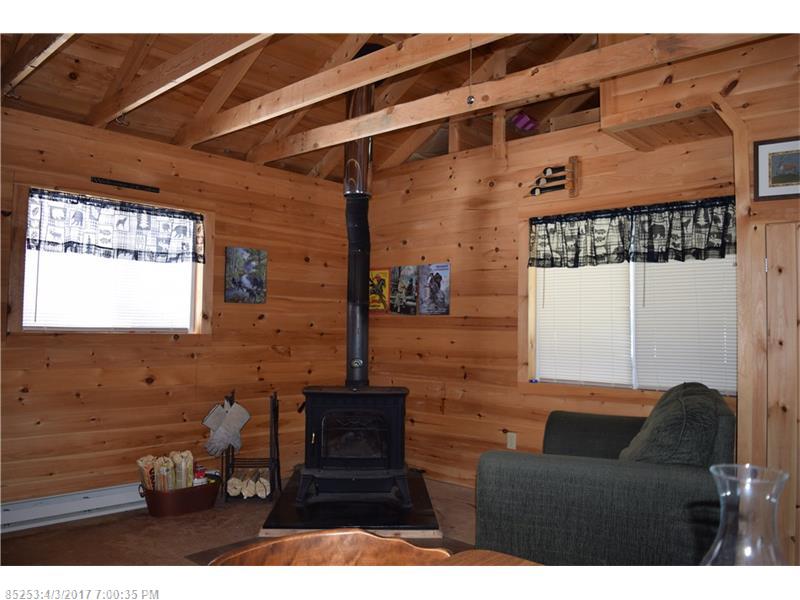 176 Tracy RD, Amity, ME 04471