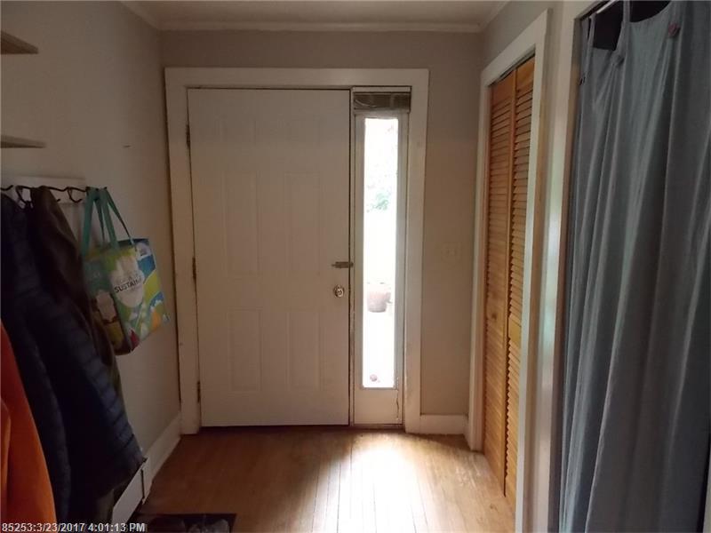 35 Beech ST, Orono, ME 04473
