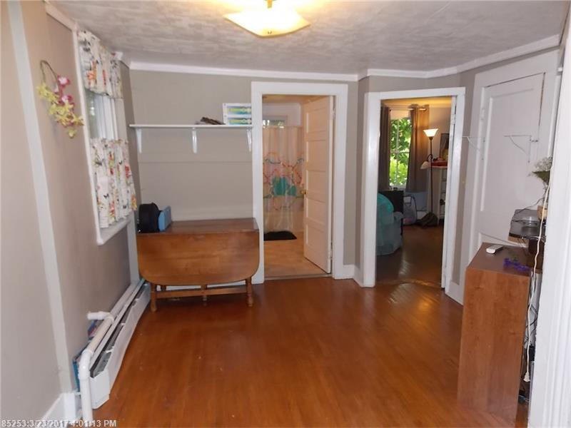35 Beech ST, Orono, ME 04473