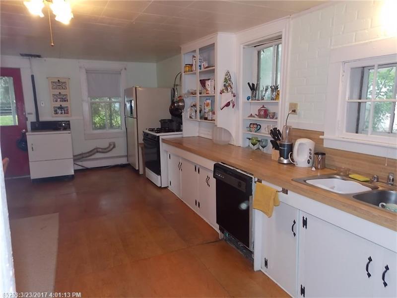 35 Beech ST, Orono, ME 04473