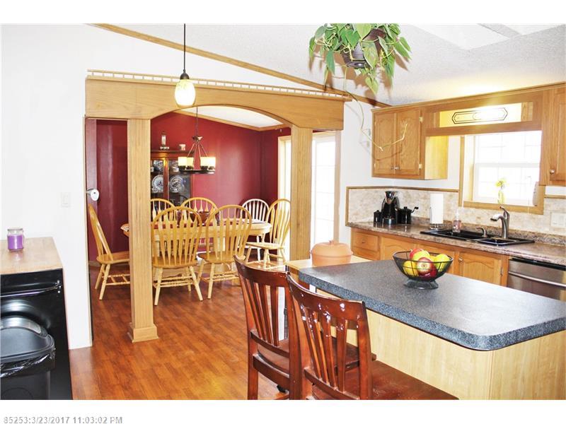 64 Elliots Landing RD, Orono, ME 04473