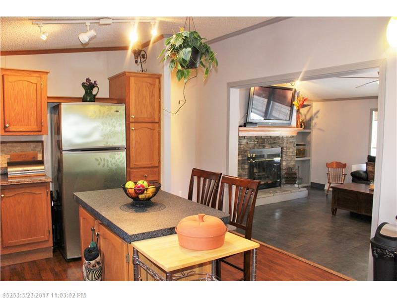 64 Elliots Landing RD, Orono, ME 04473