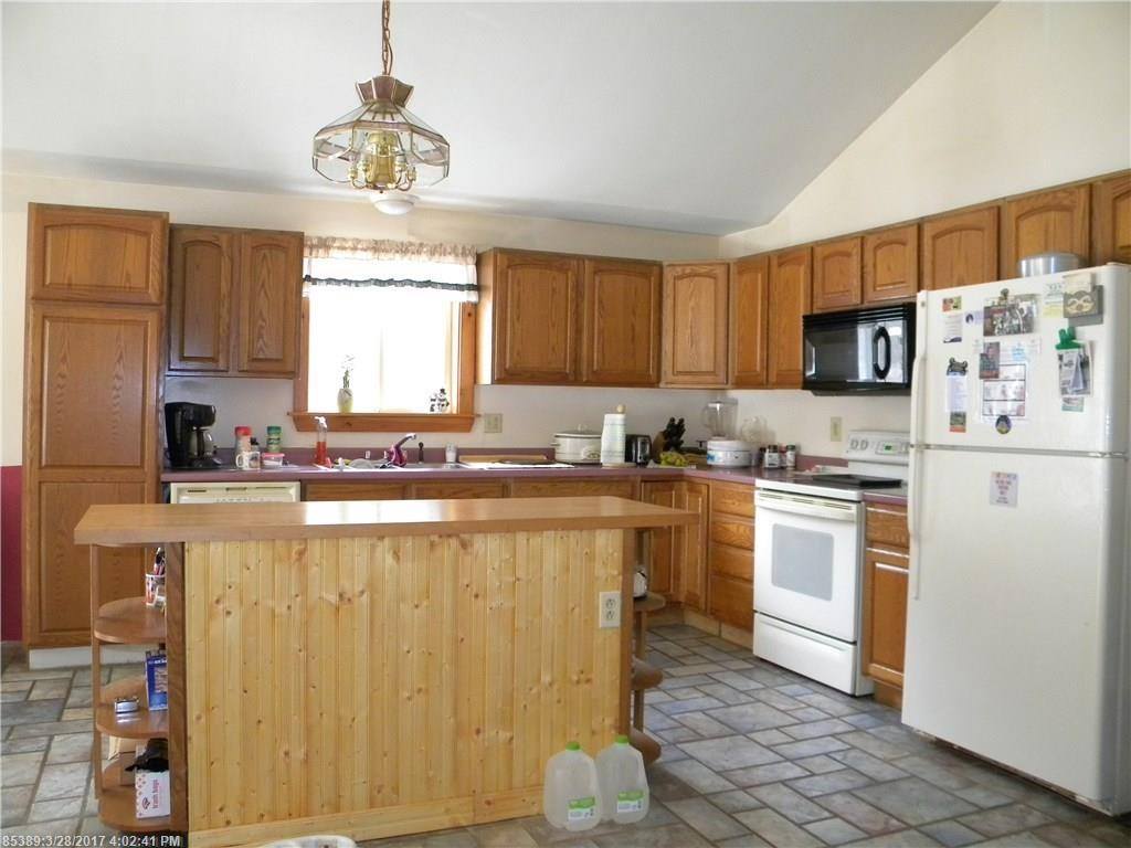 48 Ruby Ln, Orrington, ME 04474