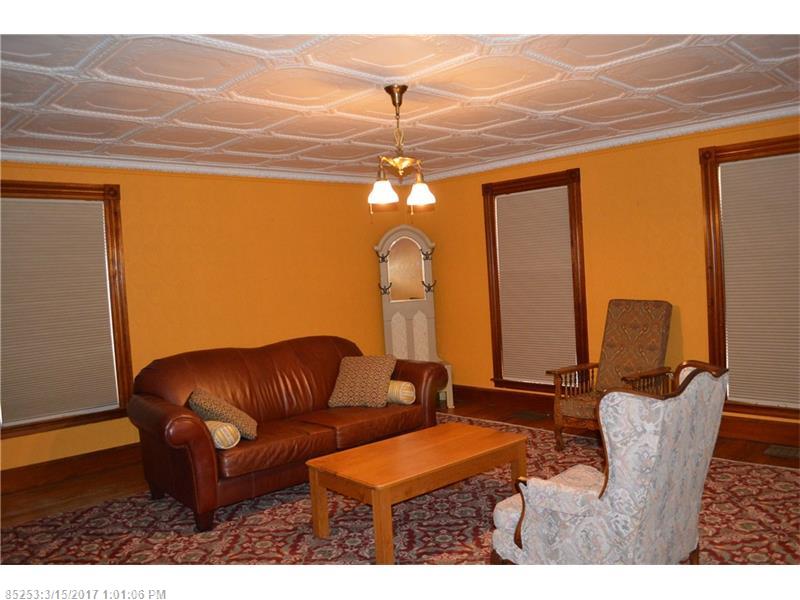 790 Hammett RD, Enfield, ME 04493