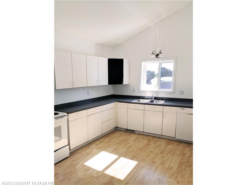1209 N Main ST, Winterport, ME 04496