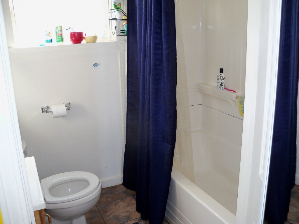 54 Shepard Street, Bath, ME 04530