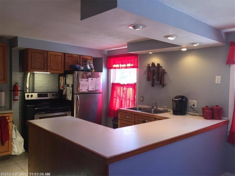 34 Oliver ST, Bath, ME 04530