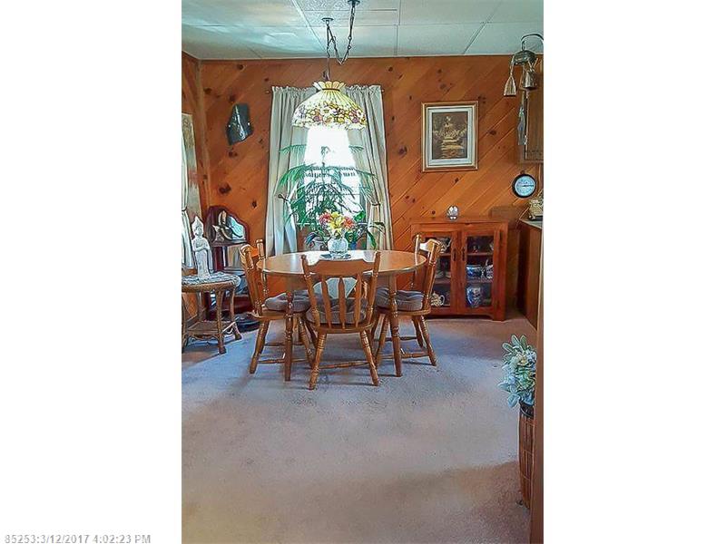 4 Cobb RD, Bath, ME 04530