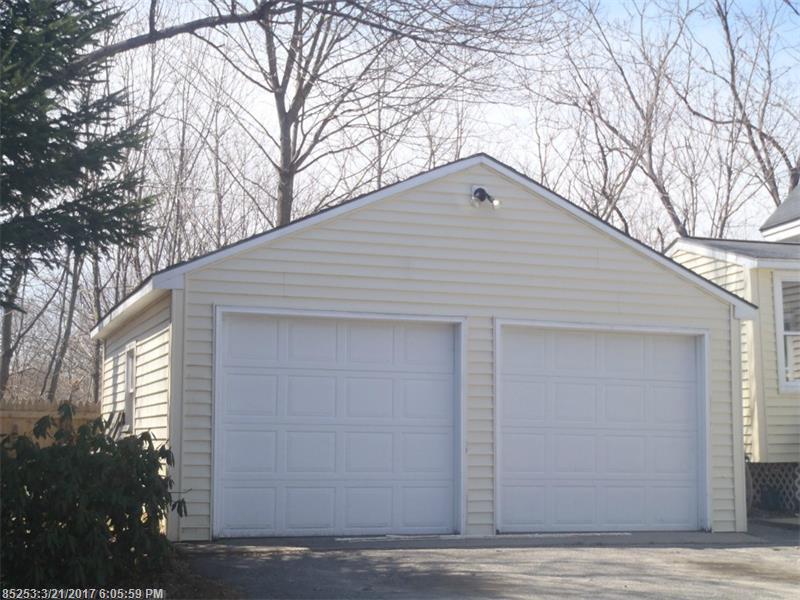 11 Dummer Street CT, Bath, ME 04530