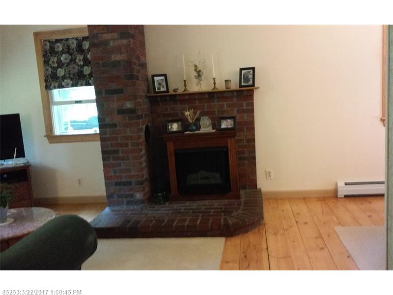 189 Ridge RD, Newcastle, ME 04553