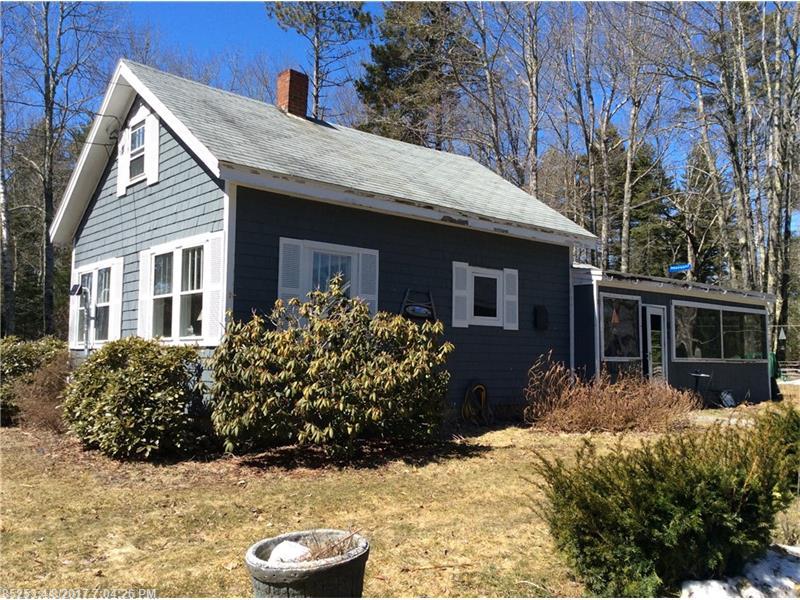 61 Cross RD, Cushing, ME 04563