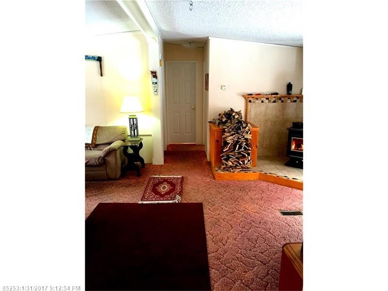 353 Controversy LN, Waldoboro, ME 04572