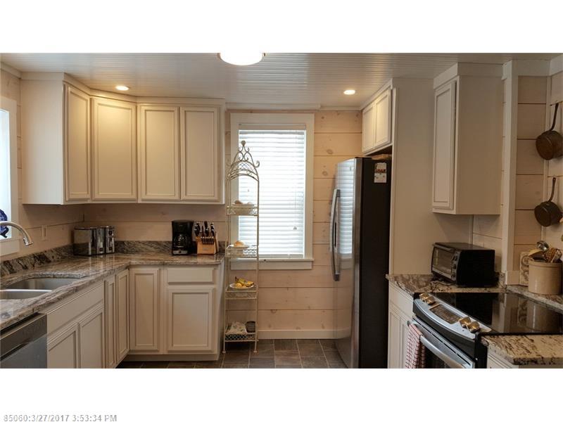 10 Danforth ST, Wiscasset, ME 04578