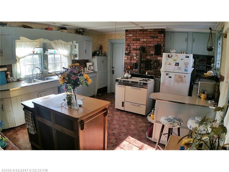2 Elm ST, Cherryfield, ME 04622