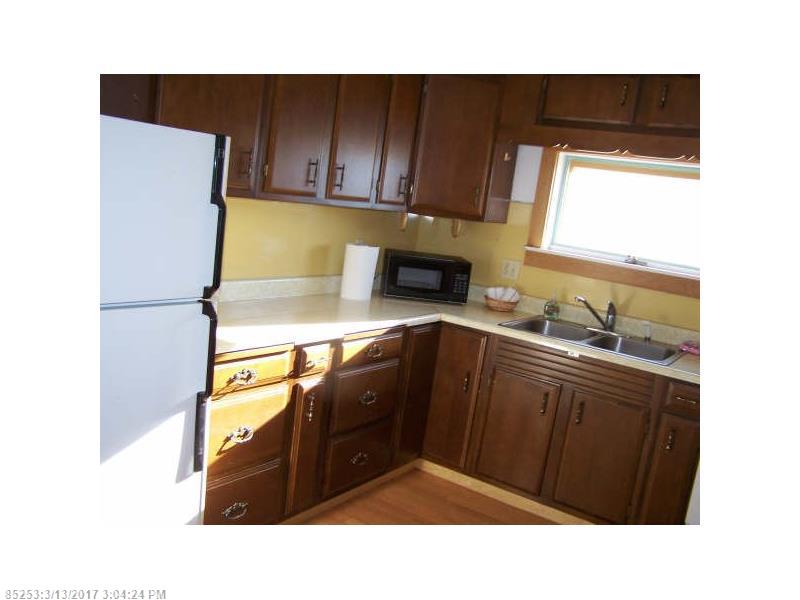 14 Willow ST, East Machias, ME 04630