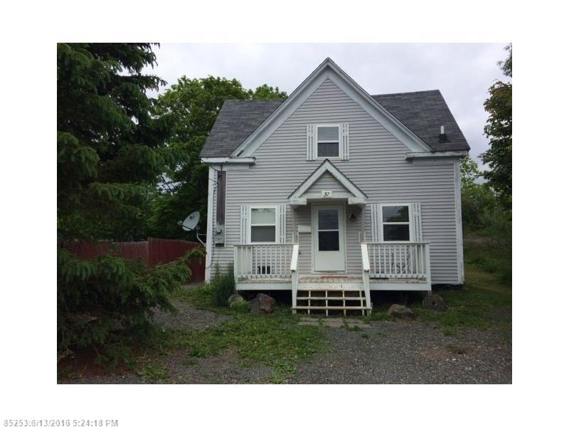 37 Adams ST, Eastport, ME 04631