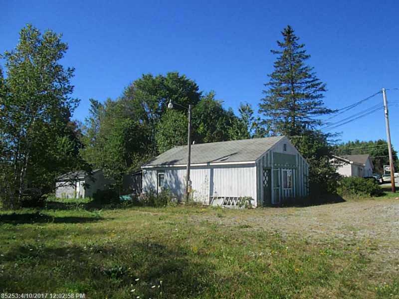 681 US Route 1, Hancock, ME 04640