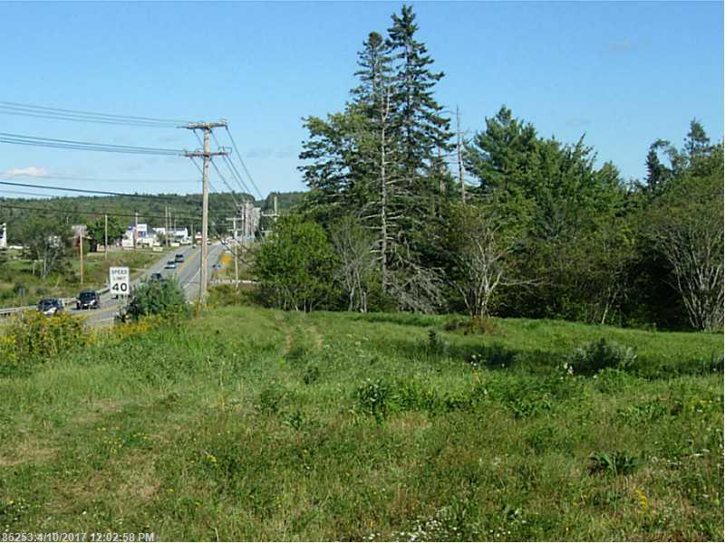 681 US Route 1, Hancock, ME 04640
