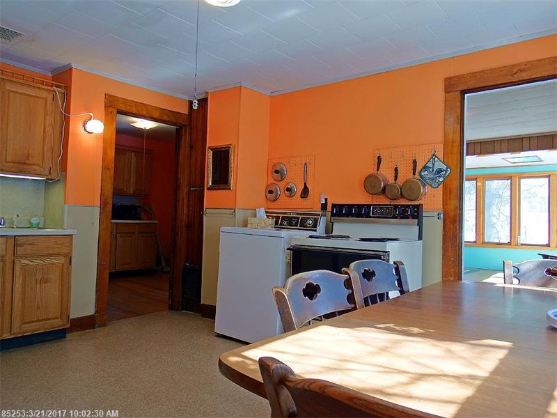 20 Lincoln ST, Houlton, ME 04730