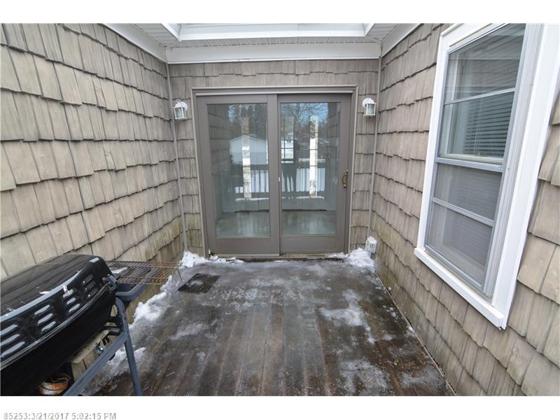 21 Cleveland ST, Houlton, ME 04730