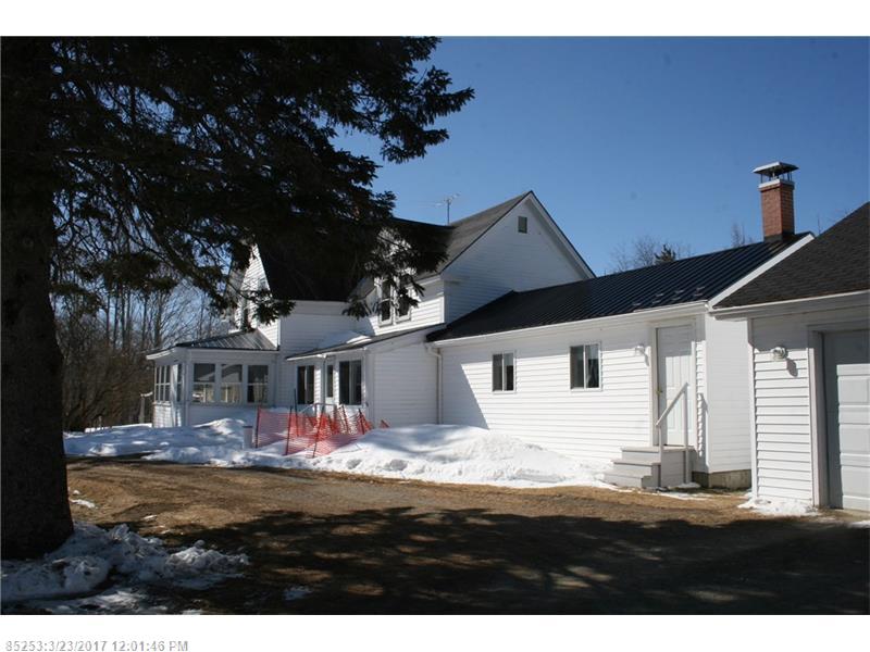 140 Callaghan RD, Houlton, ME 04730