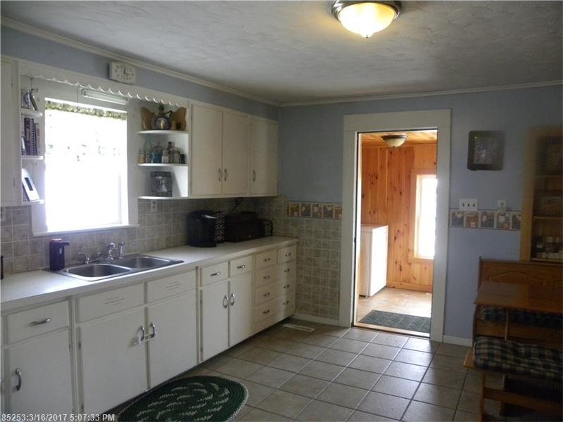 50 Crosby AVE, Caribou, ME 04736