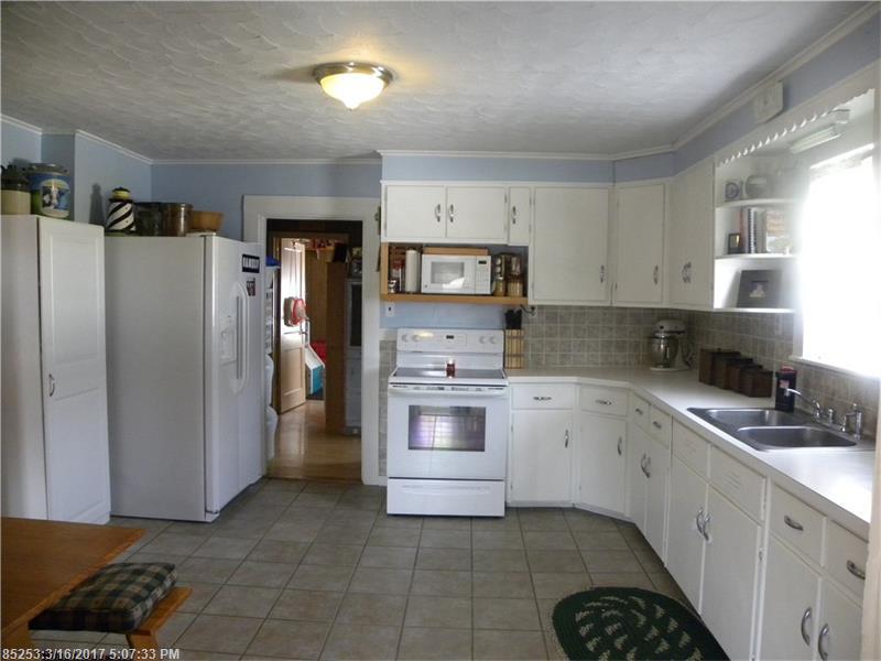 50 Crosby AVE, Caribou, ME 04736