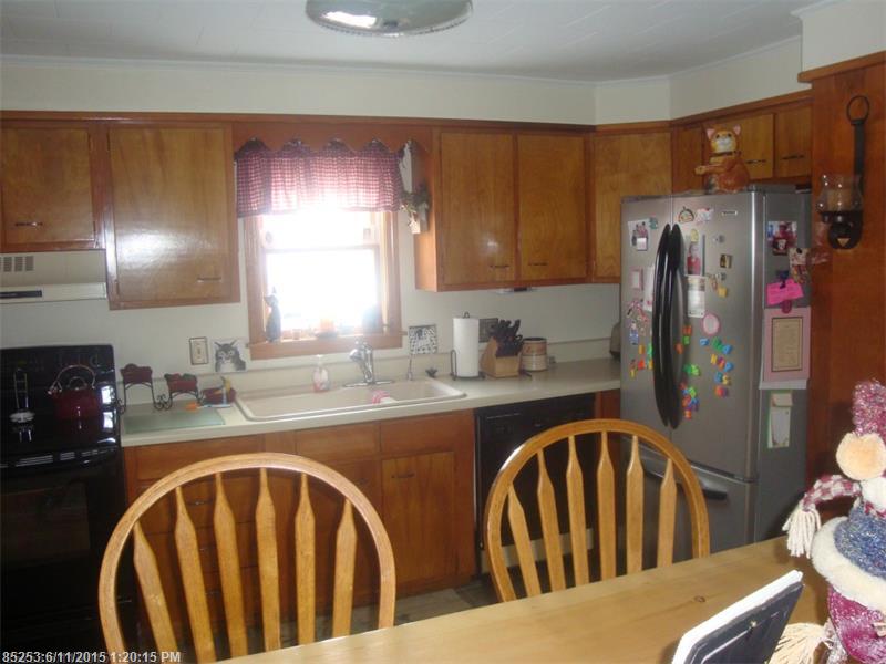 15 Coolidge Avenue, Caribou, ME 04736