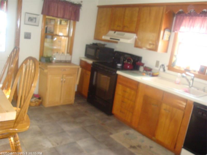 15 Coolidge Avenue, Caribou, ME 04736