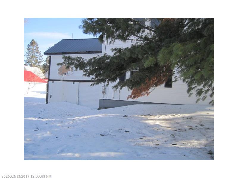 31 David Street, Island Falls, ME 04747