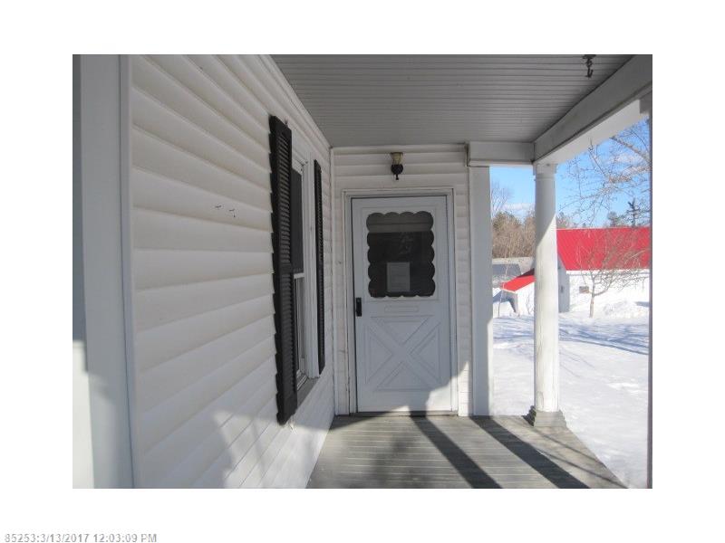 31 David Street, Island Falls, ME 04747