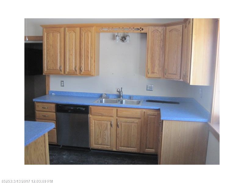 31 David Street, Island Falls, ME 04747