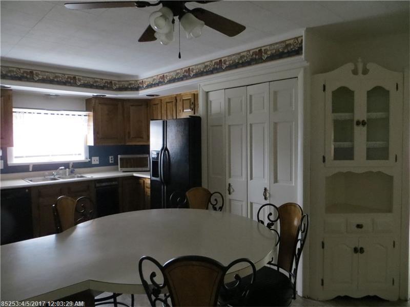111 11th AVE, Madawaska, ME 04756