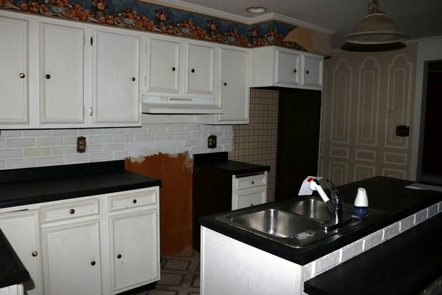 24 Maple StreetMars Hill, ME, 04758Aroostook County