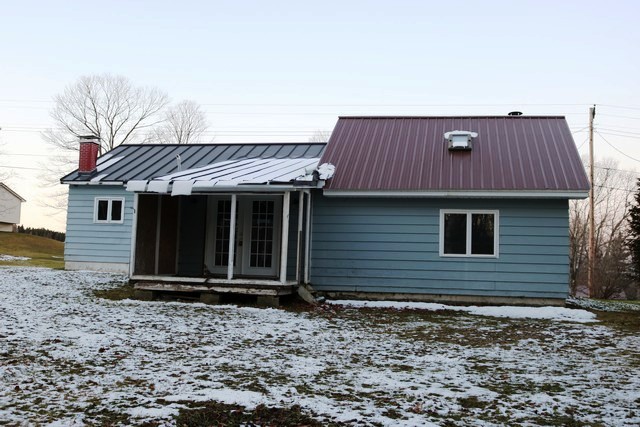 24 Maple StreetMars Hill, ME, 04758Aroostook County