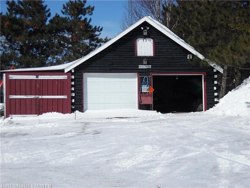 41 Fox Hill RD, Portage Lake, ME 04768