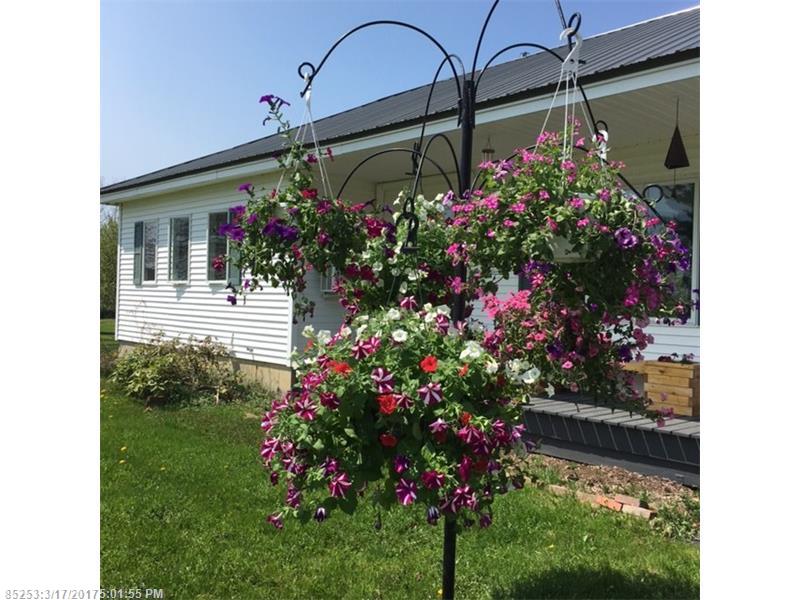 334 Everett RD, Washburn, ME 04786