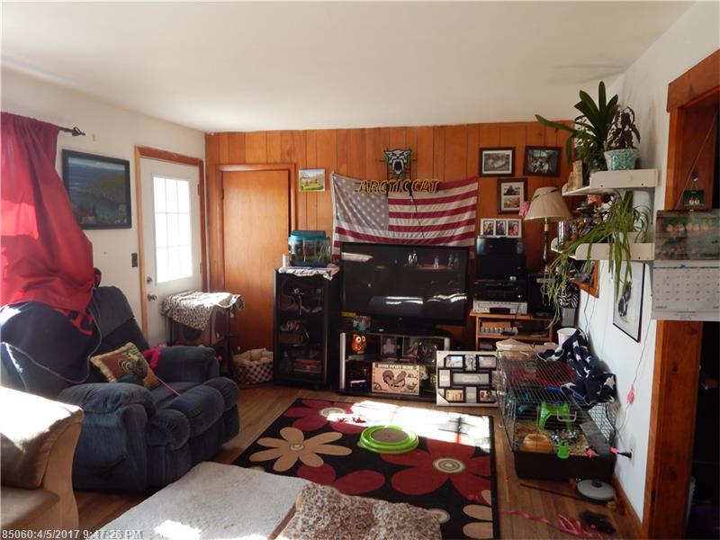 4 Hilton RD, Saint George, ME 04860