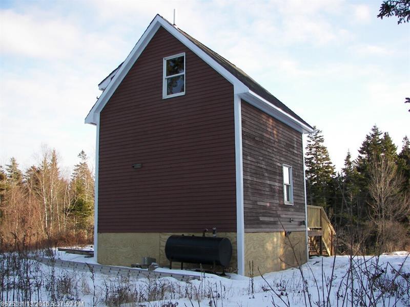 748 North Haven RD, Vinalhaven, ME 04863