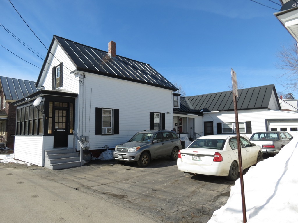 7 Carrean Street, Waterville, ME 04901