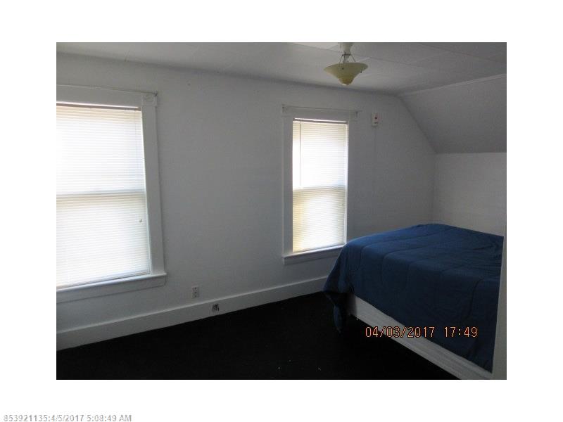 19 Brook ST, Waterville, ME 04901